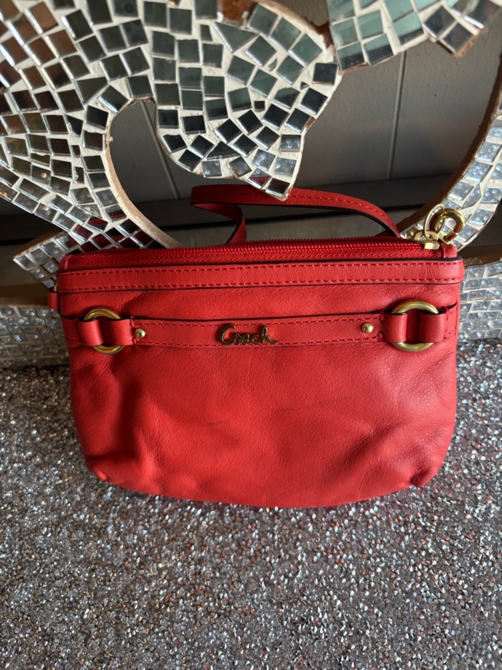 ⭐️Coach Red Leather Wristlet‎